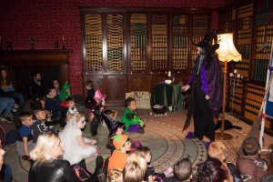 Childrens story.jpg - A Case of History for Wythenshawe Hall